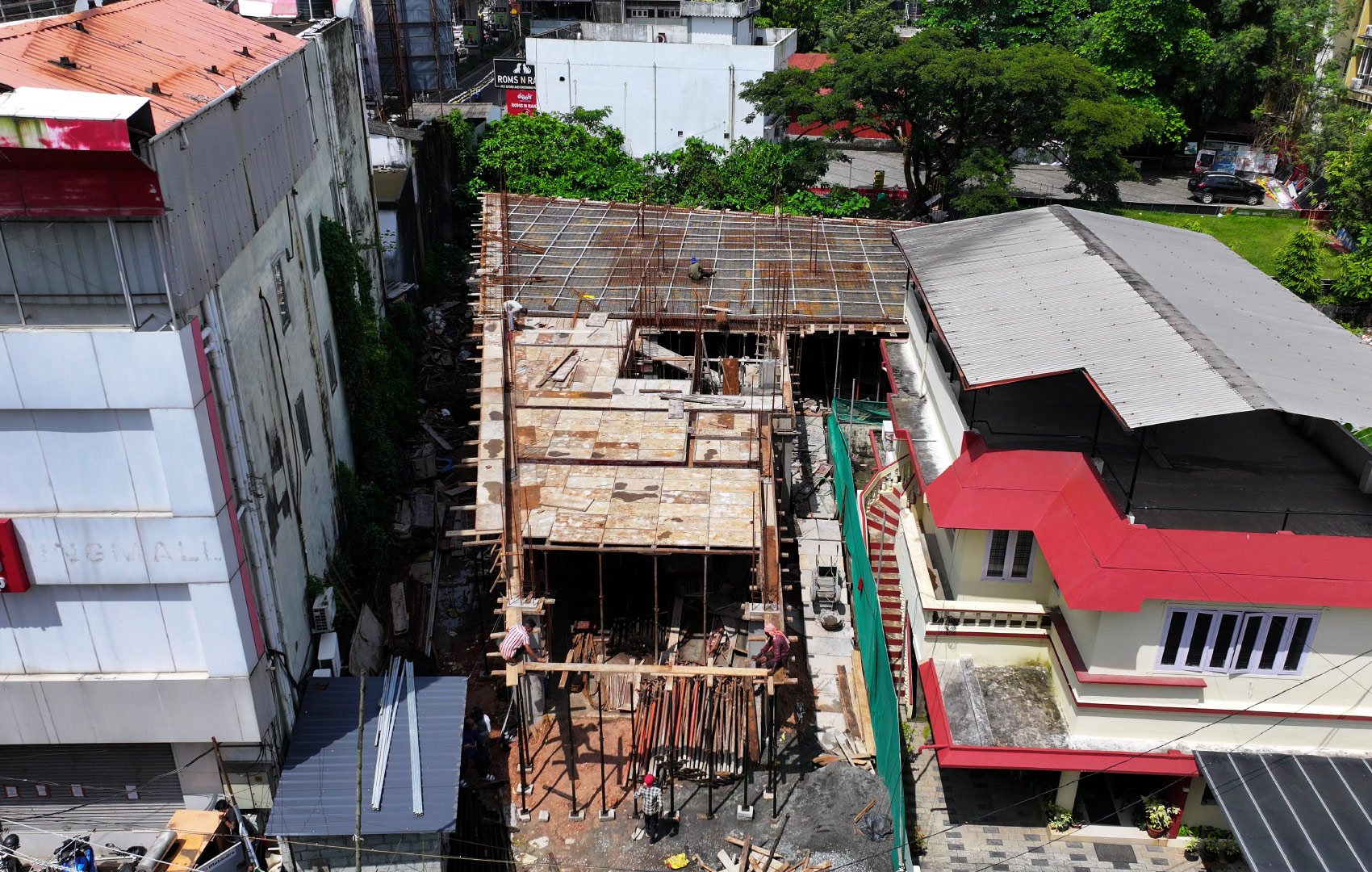 space-building2